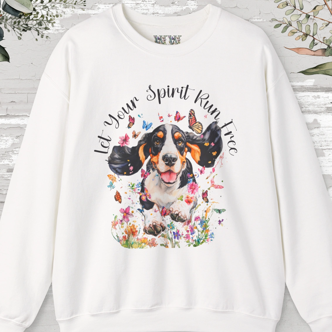 Basset Hound - "Let your spirit free" Unisex Crewneck Sweatshirt