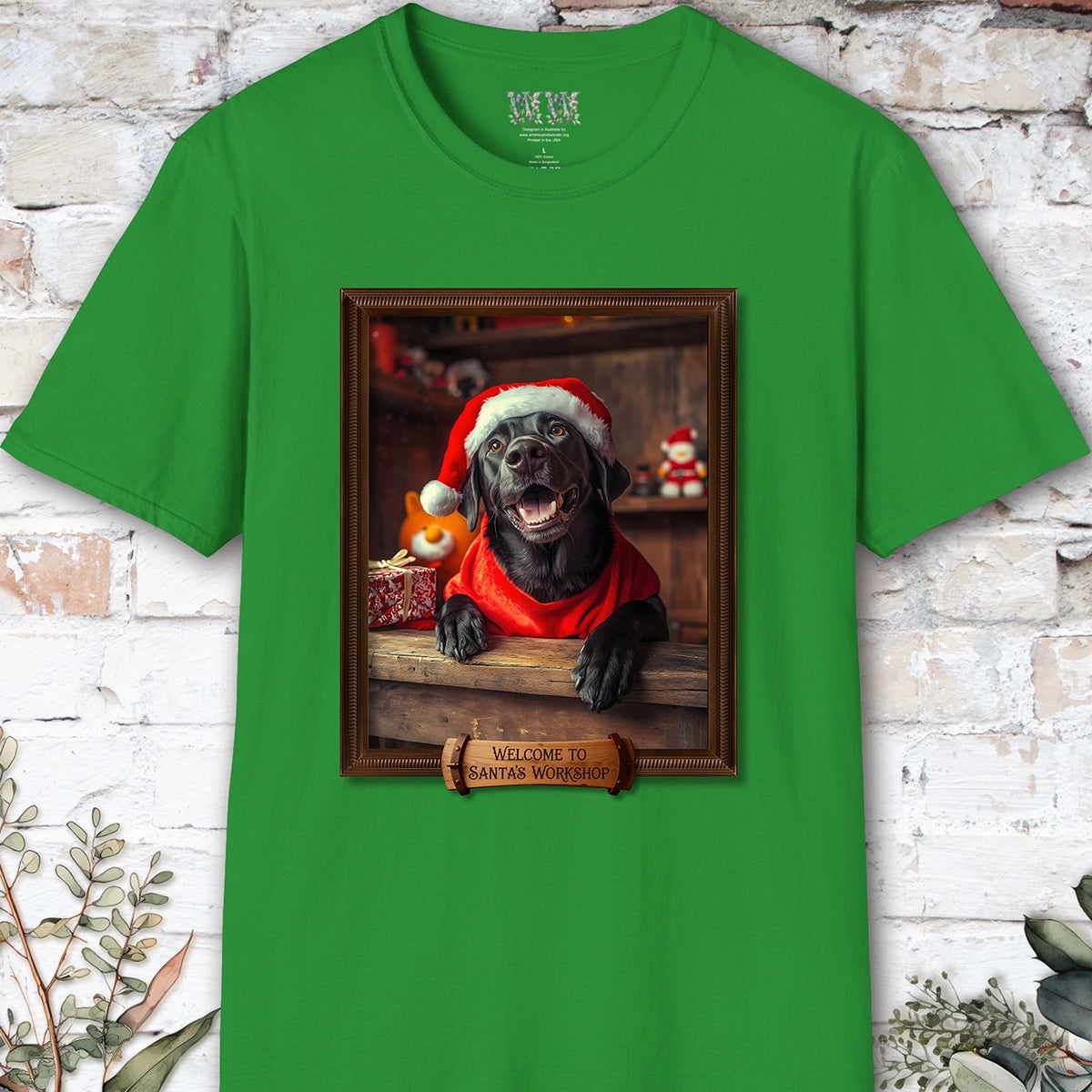 Black Labrador Santa's Workshop Unisex T shirt