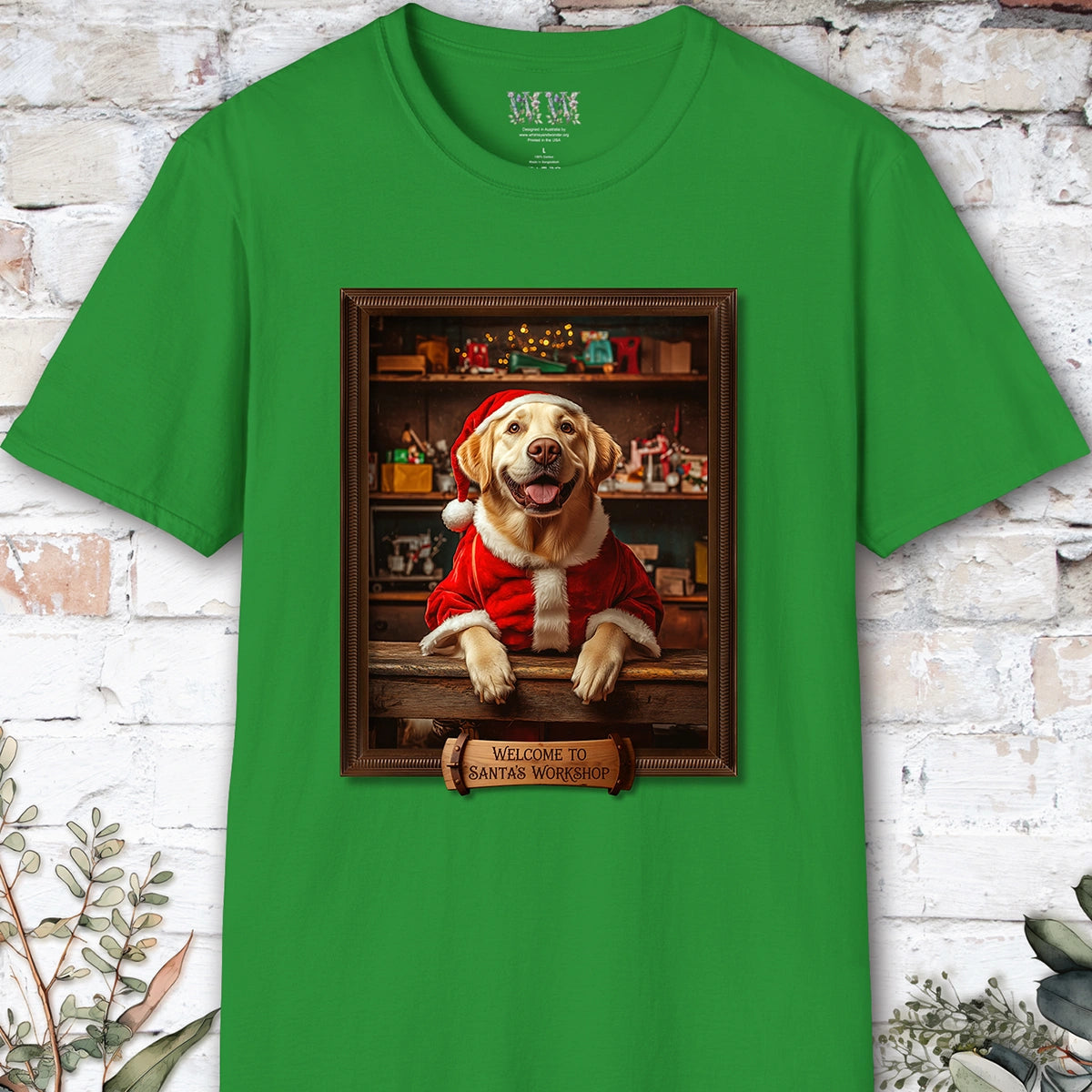 Blonde Labrador Santa's Workshop Unisex T shirt