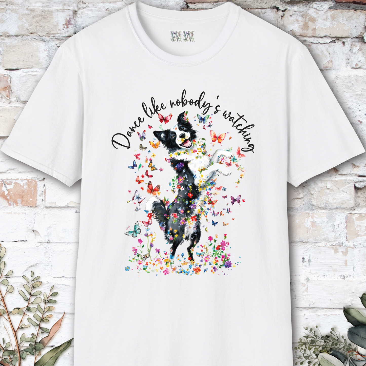 Border Collie "Dance like nobody's watching" unisex T shirt