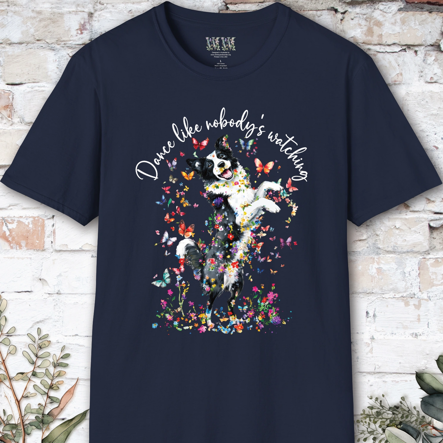 Border Collie "Dance like nobody's watching" unisex T shirt