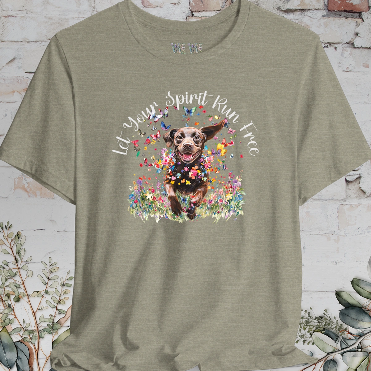 Chocolate Labrador 'Let your spirit run free' T shirt