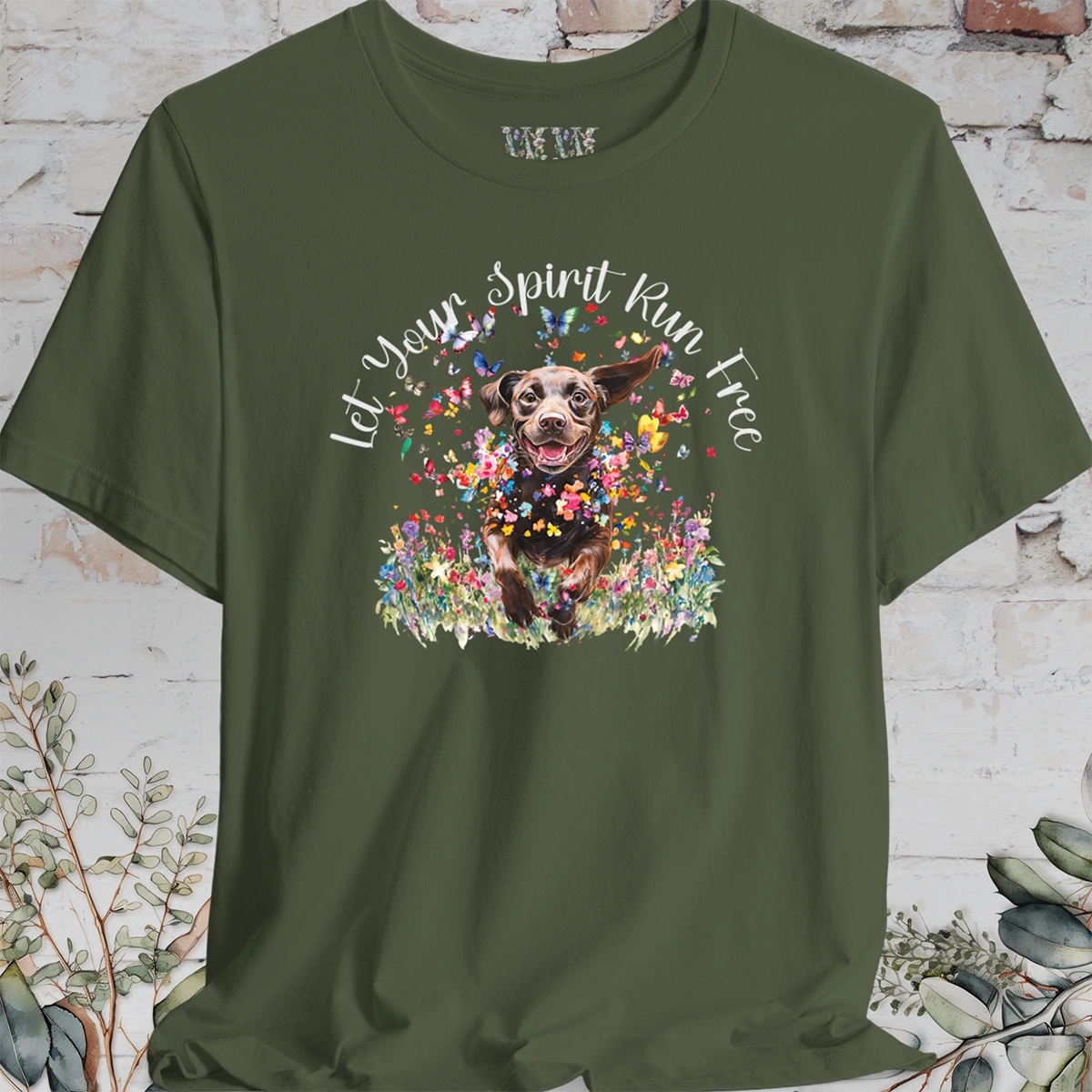 Chocolate Labrador 'Let your spirit run free' T shirt