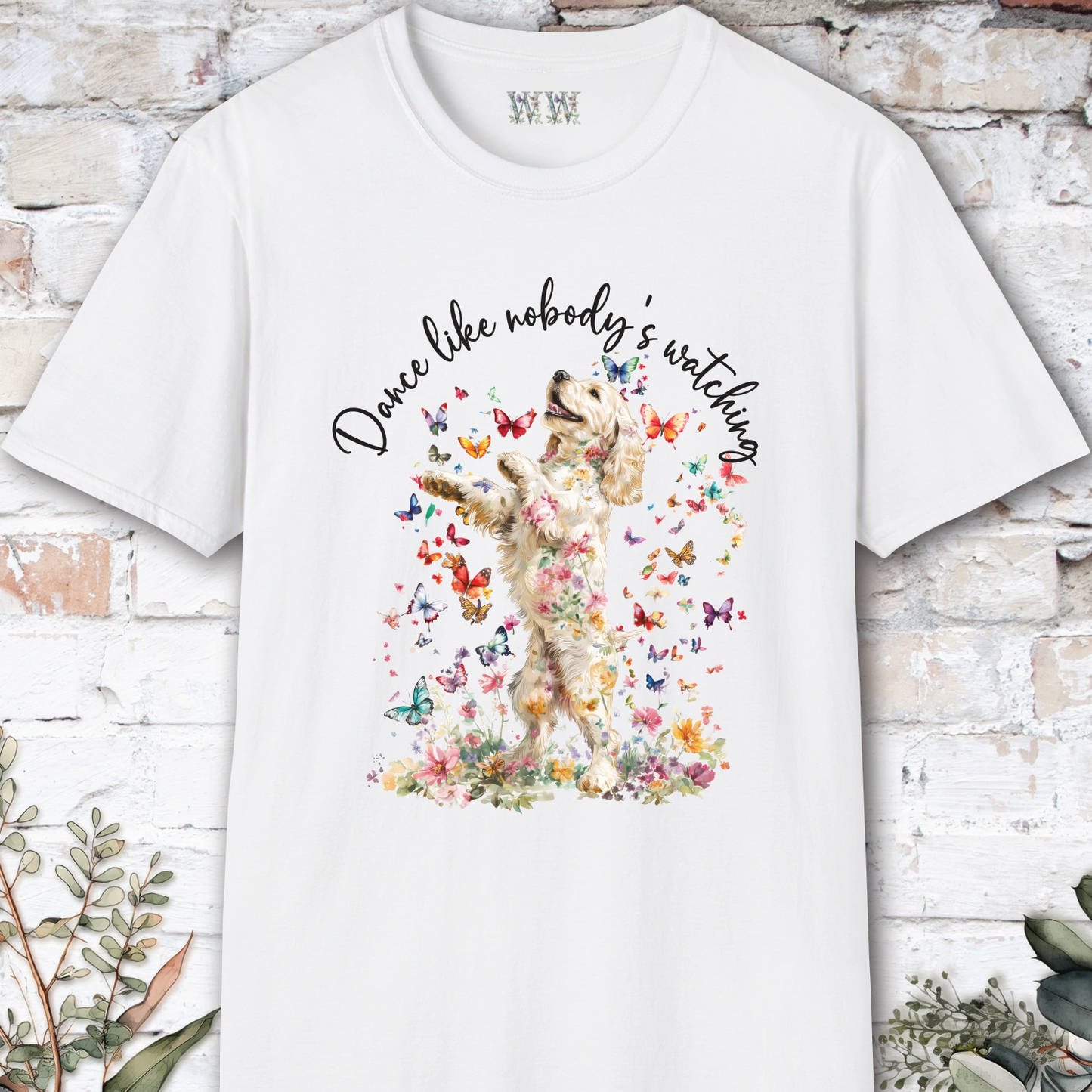 Cocker Spaniel #2 "Dance like nobody's watching" unisex T shirt