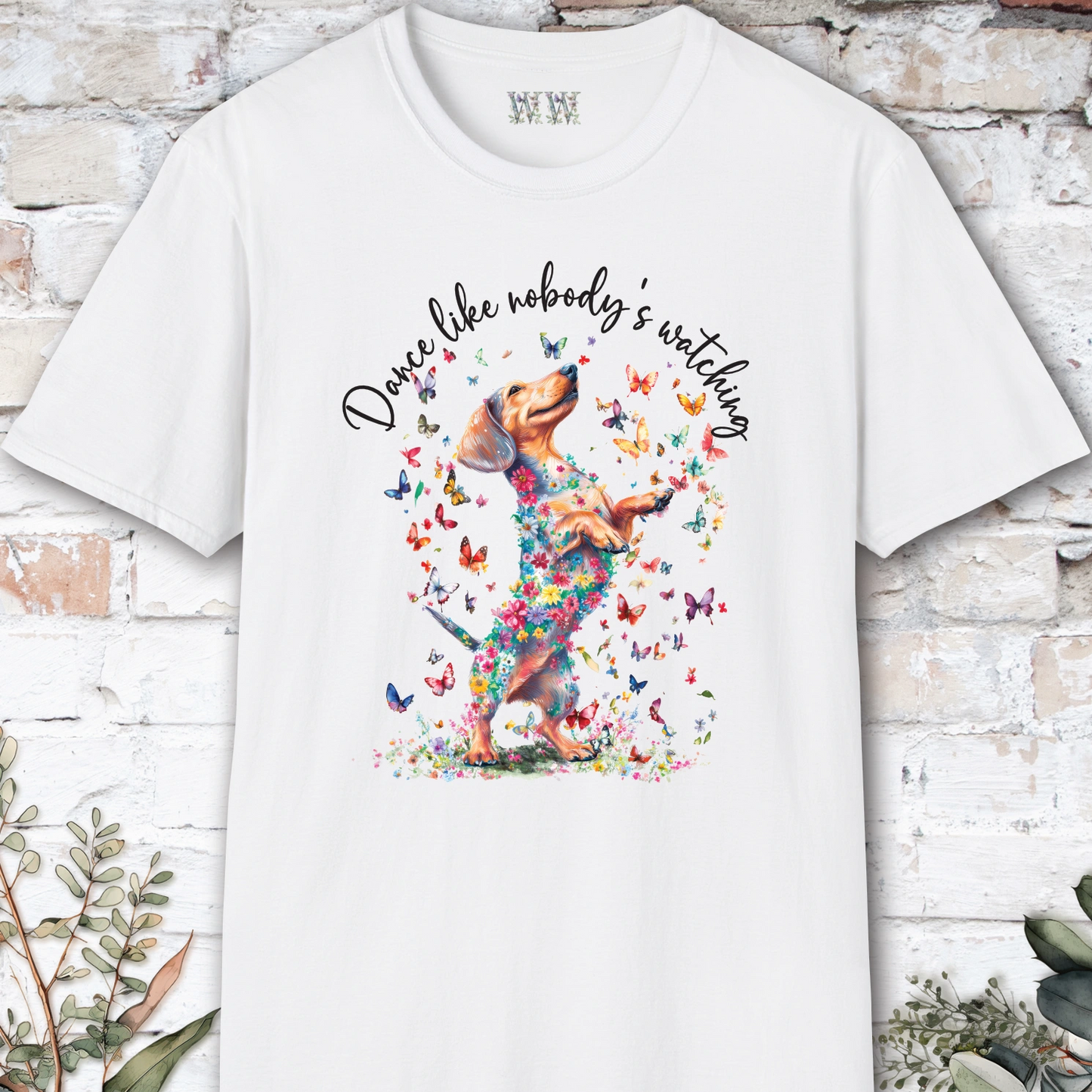 Dachshund #1 "Dance like nobody's watching" unisex T shirt