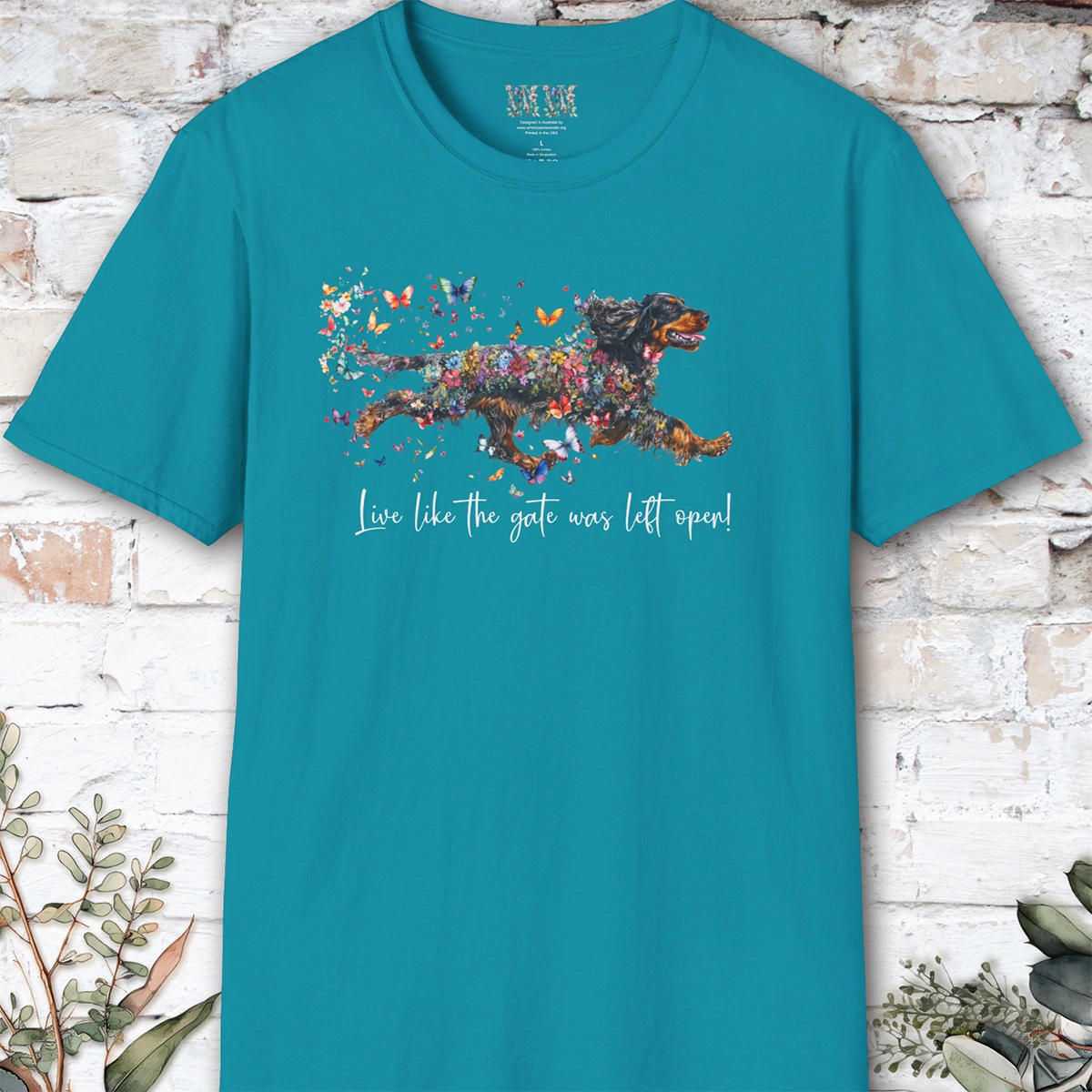 English Cocker Spaniel "Live like the gate was left open" T shirt