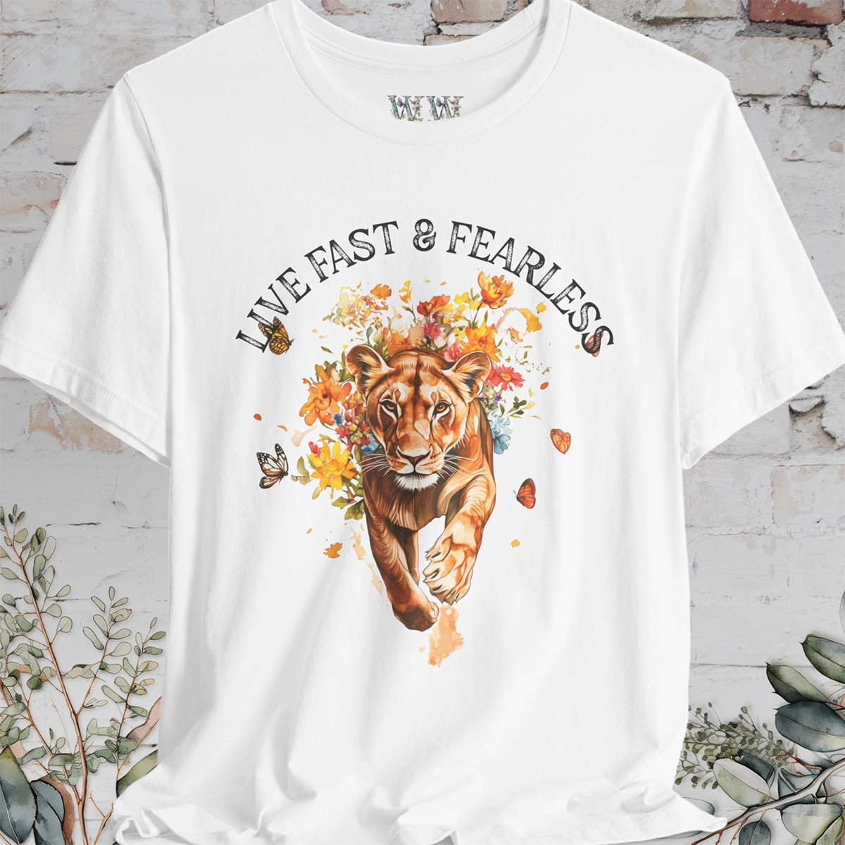 Lion, Live Fast & Fearless, Unisex T shirt