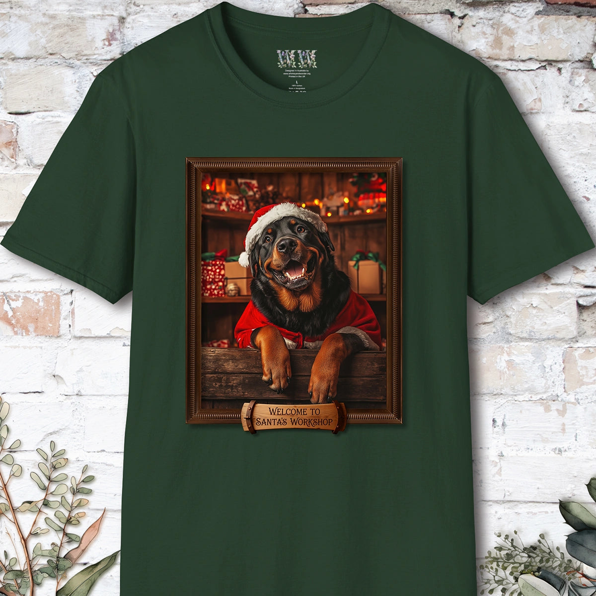 Rotweiler Santa's Workshop Unisex T shirt