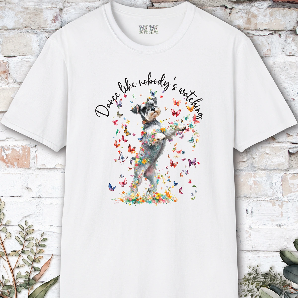 Schnauzer "Dance like nobody's watching" unisex T shirt