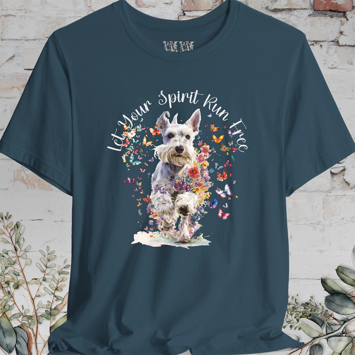 Schnauzer 'Let your spirit run free' T shirt