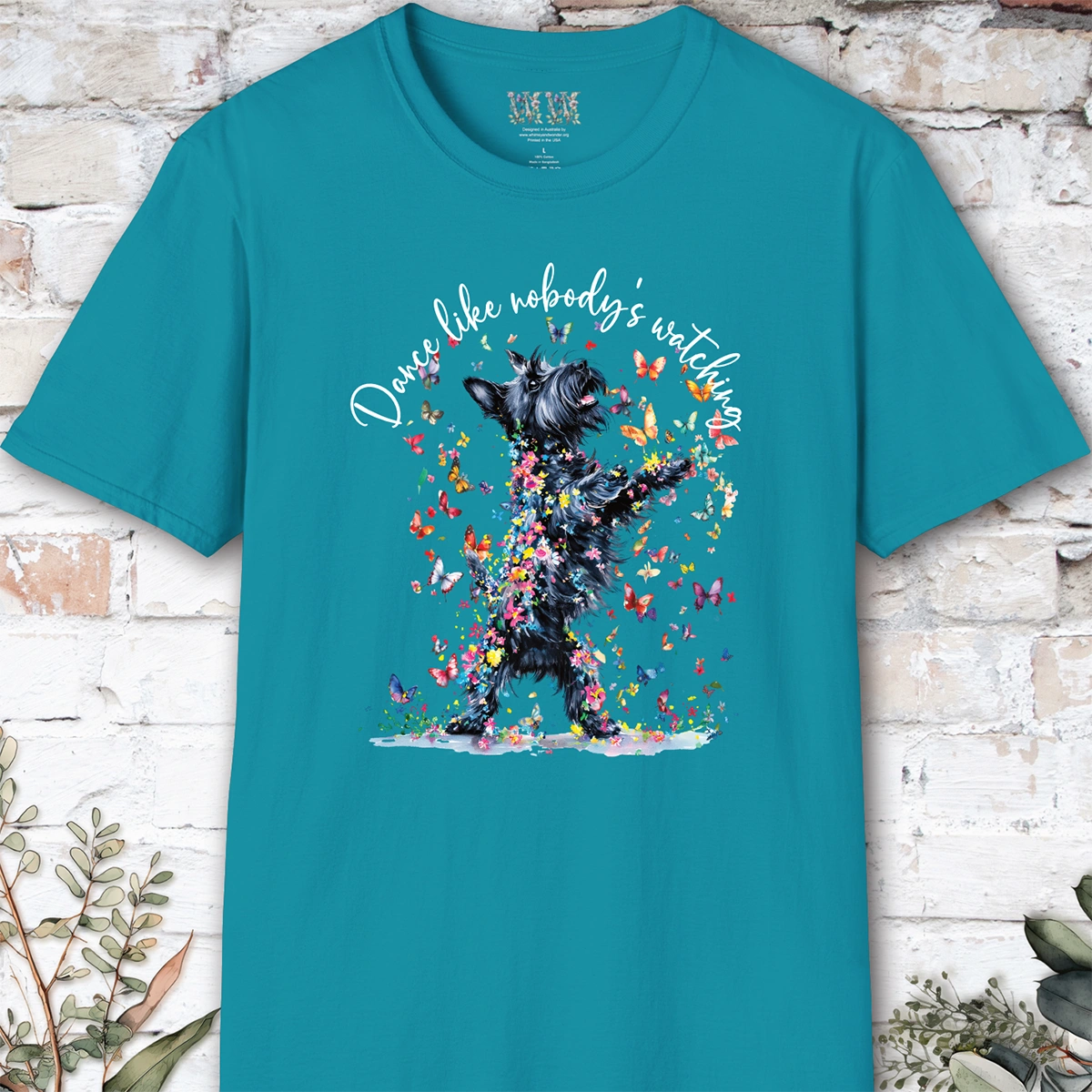 Scottish Terrier "Dance like nobody's watching" unisex T shirt