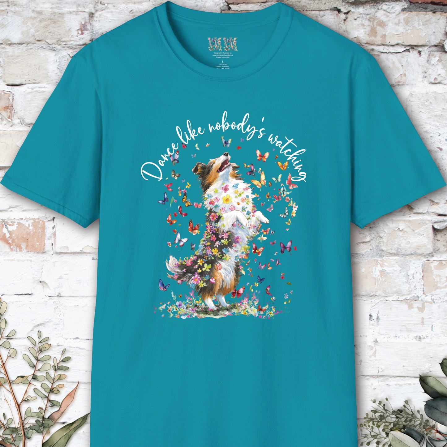 Shetland Sheepdog (Tri Colour Sheltie) #2 "Dance like nobody's watching" unisex T shirt