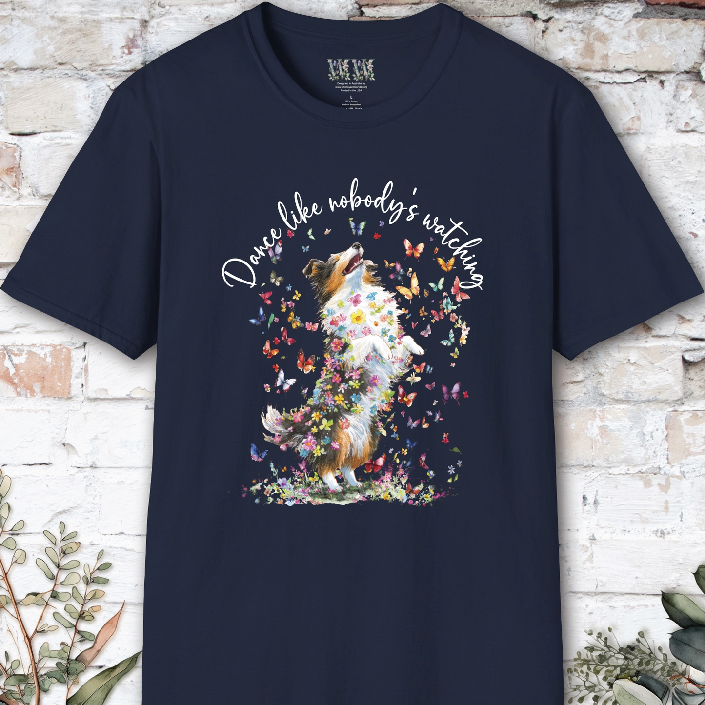 Shetland Sheepdog (Tri Colour Sheltie) #2 "Dance like nobody's watching" unisex T shirt