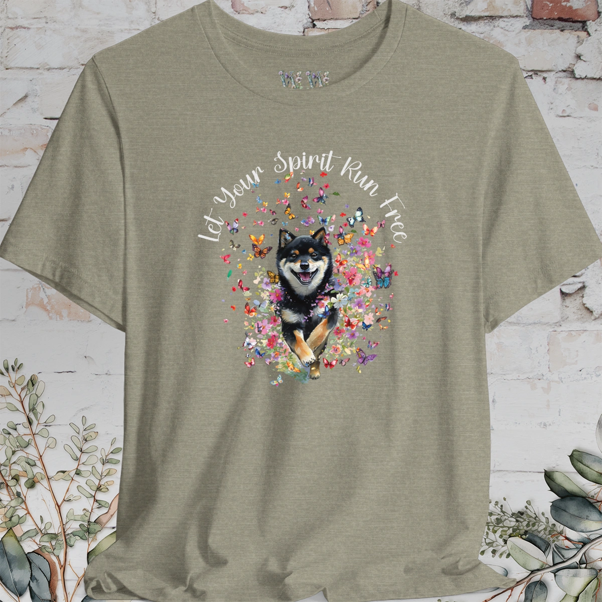 Shiba Inu #2 'Let your spirit run free' T shirt