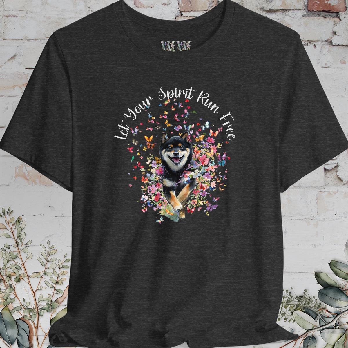 Shiba Inu #2 'Let your spirit run free' T shirt