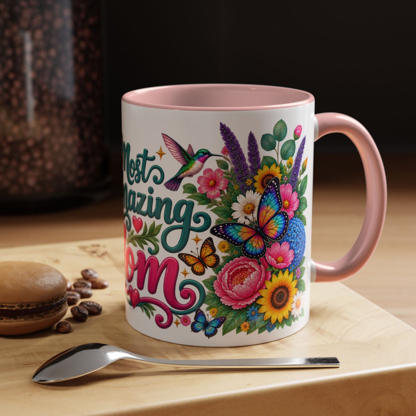 Most Amazing Mom, 11oz  accent mug (US spelling)