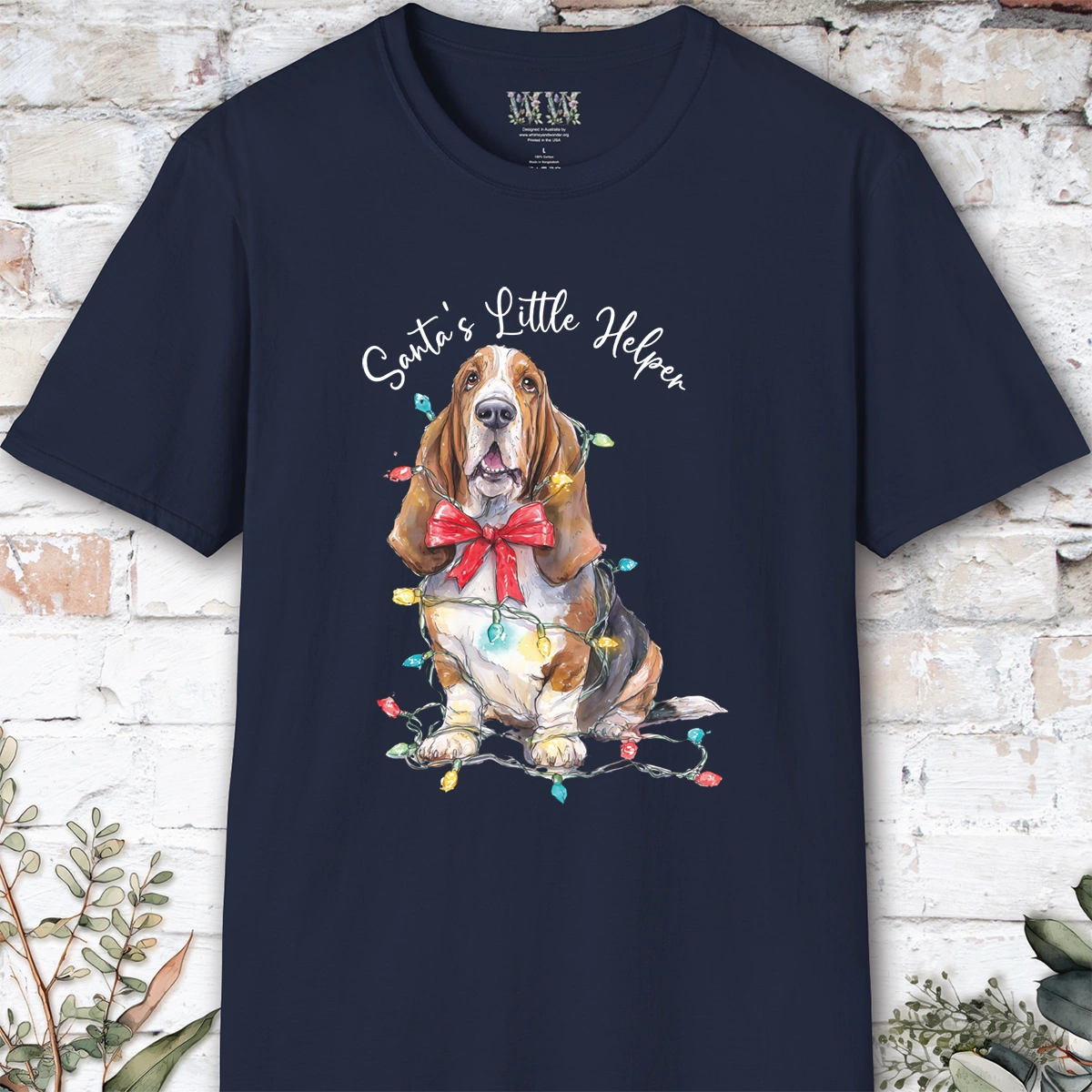 Basset Hound Santa's little helper, unisex T shirt