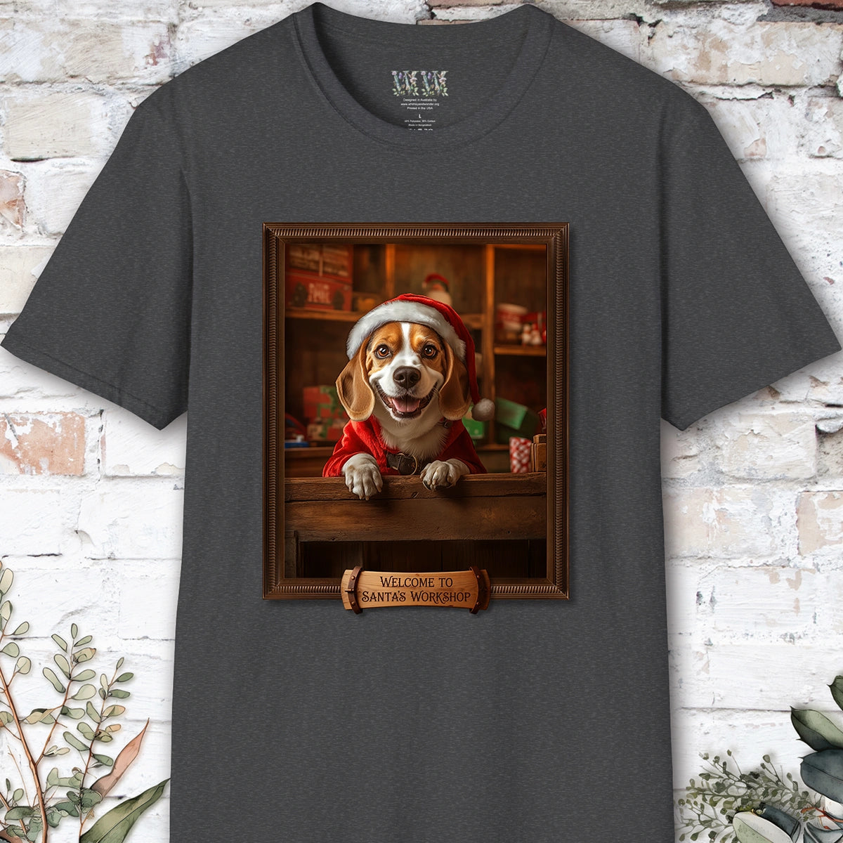 Beagle Santa's Workshop Unisex T shirt