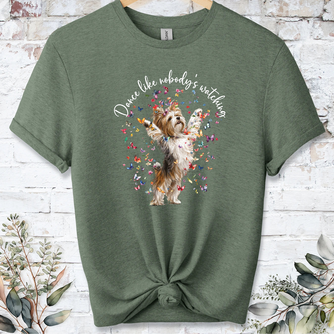 Biewer Terrier #2 "Dance like nobody's watching" unisex T shirt