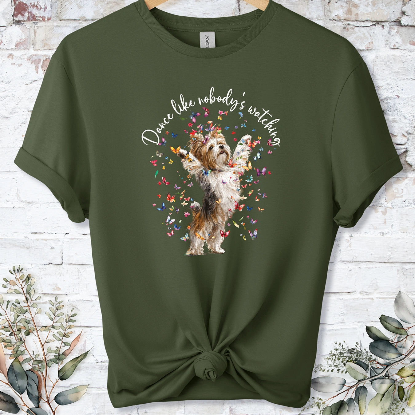 Biewer Terrier #2 "Dance like nobody's watching" unisex T shirt