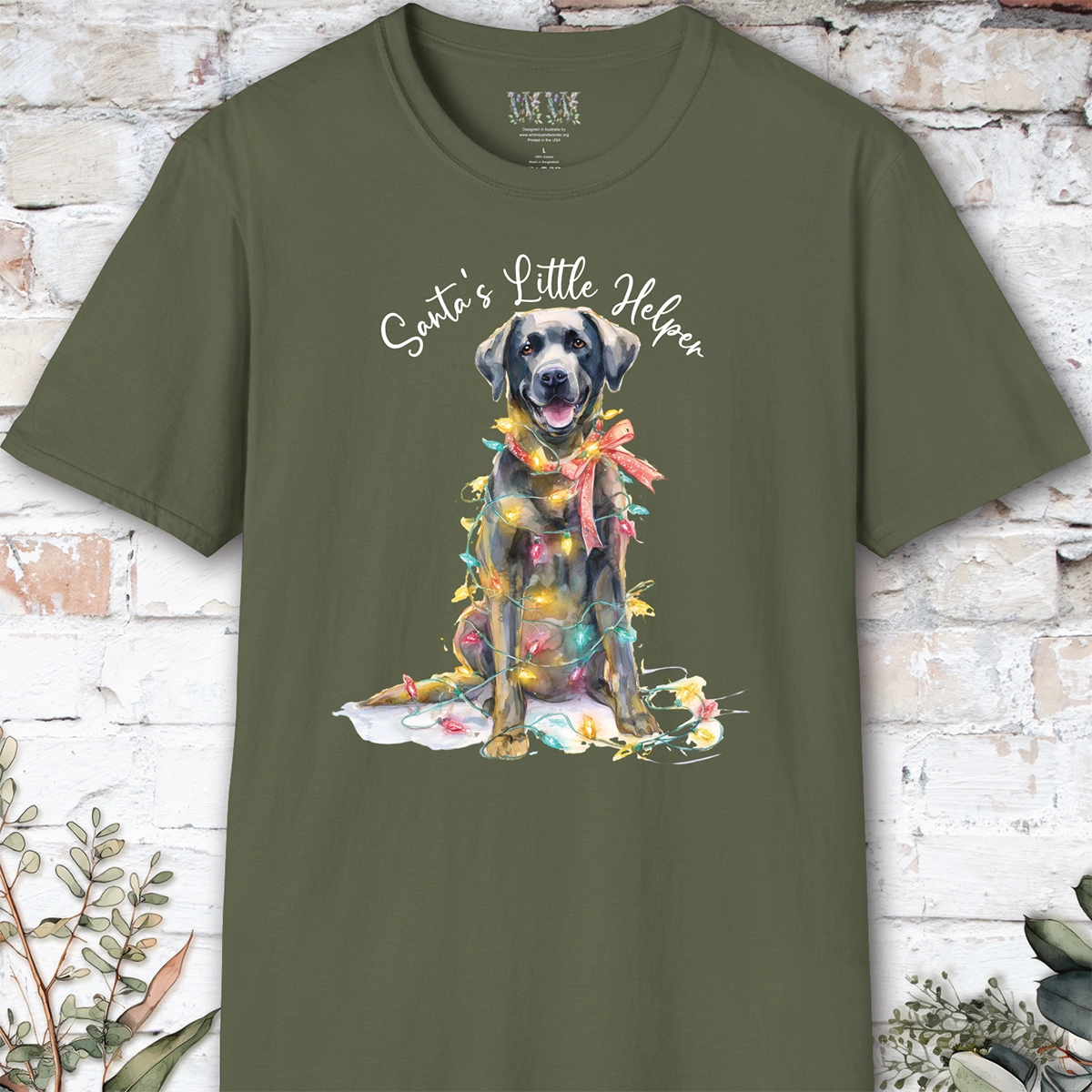 Black Labrador Santa's little helper. unisex T shirt