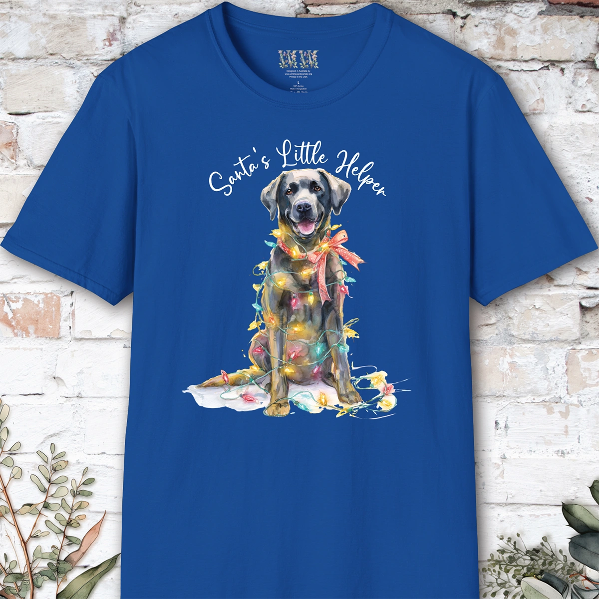Black Labrador Santa's little helper. unisex T shirt