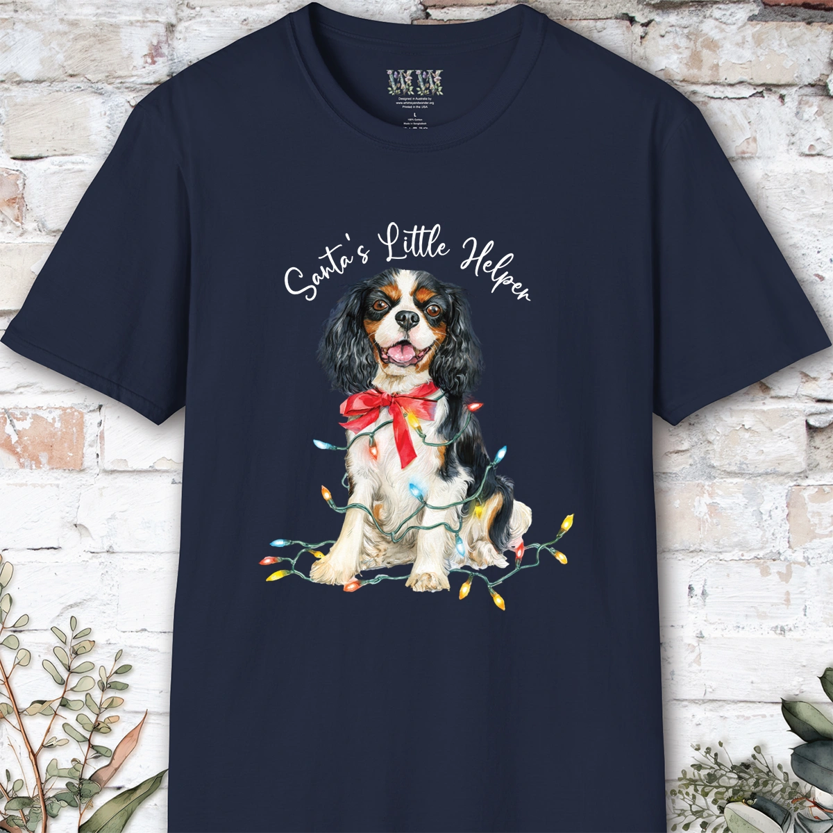 Blenheim Cavalier King Charles Spaniel Santa's little helper. unisex T shirt