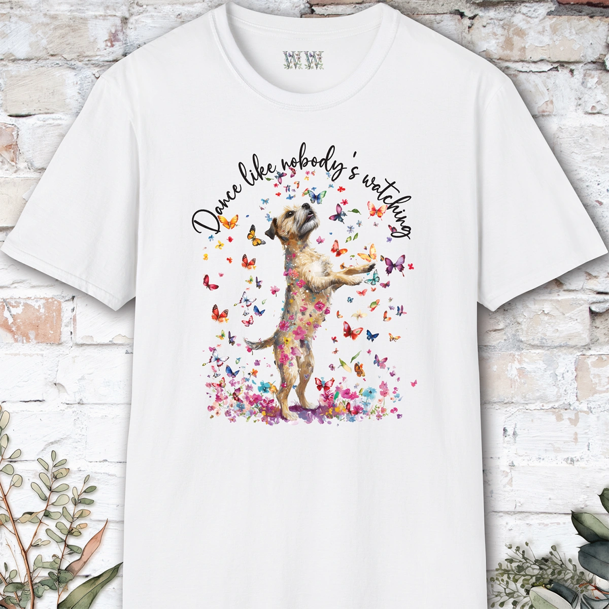 Border Terrier "Dance like nobody's watching" unisex T shirt