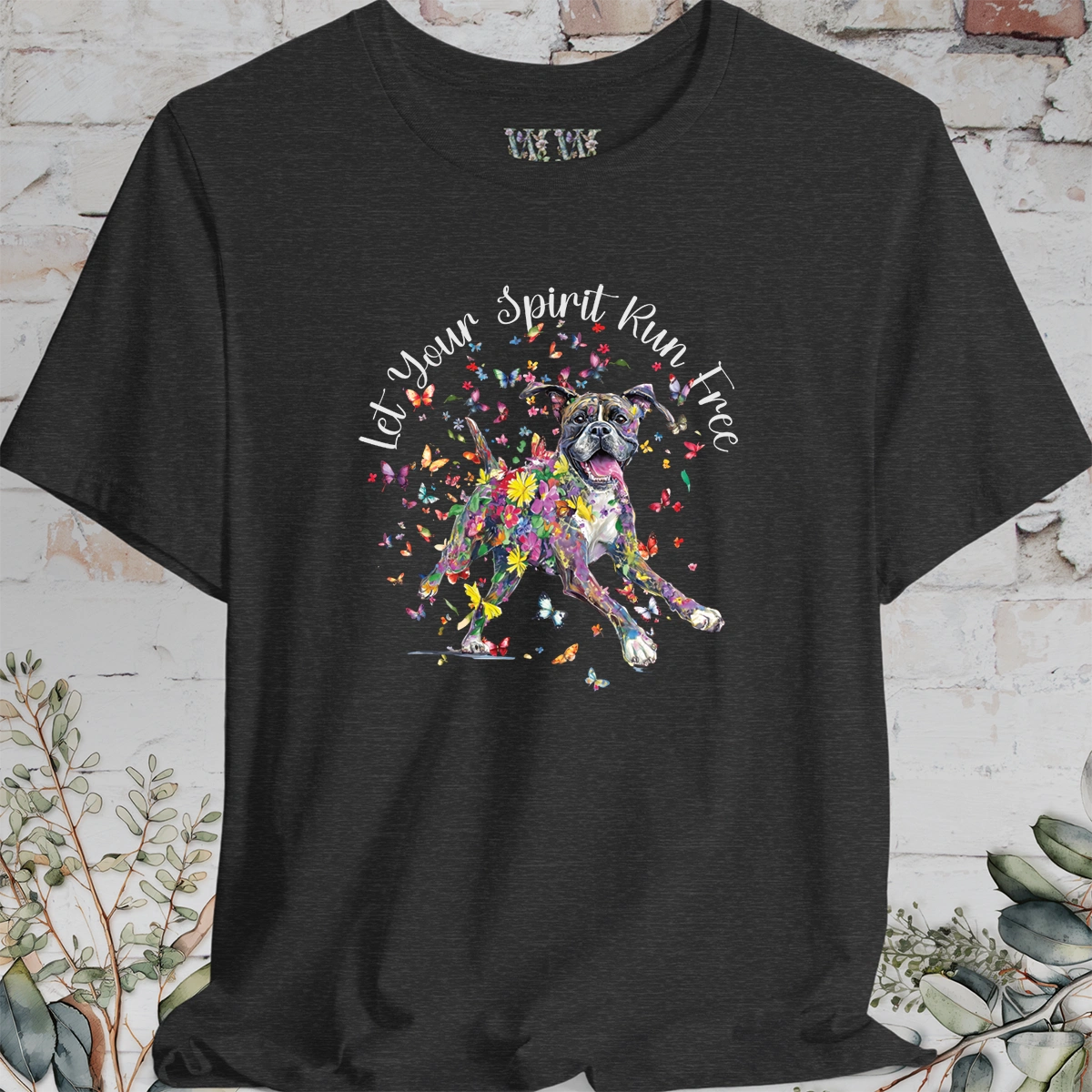 Boxer 'Let your spirit run free' T shirt