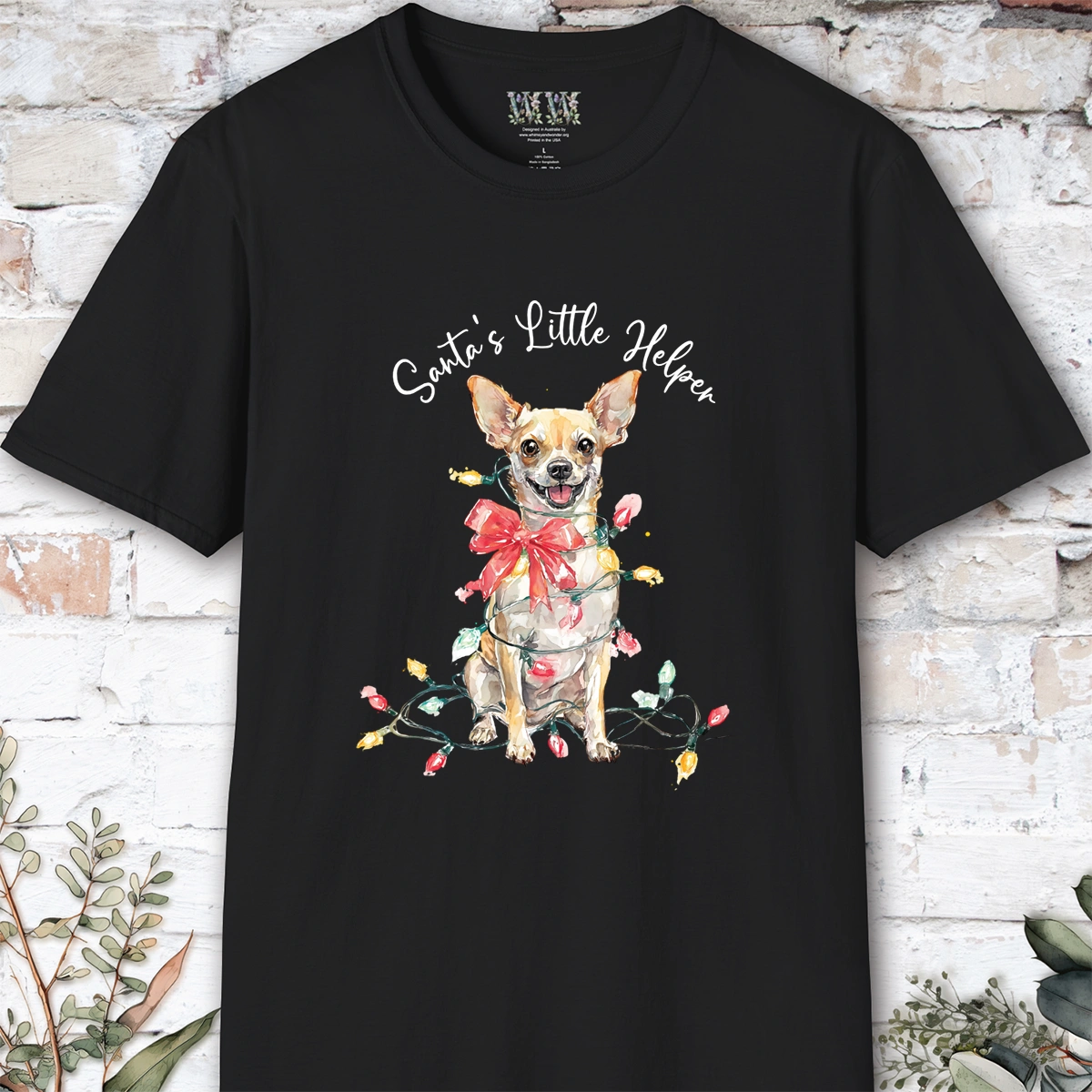 Chihuahua #1 Santa's little helper. unisex T shirt