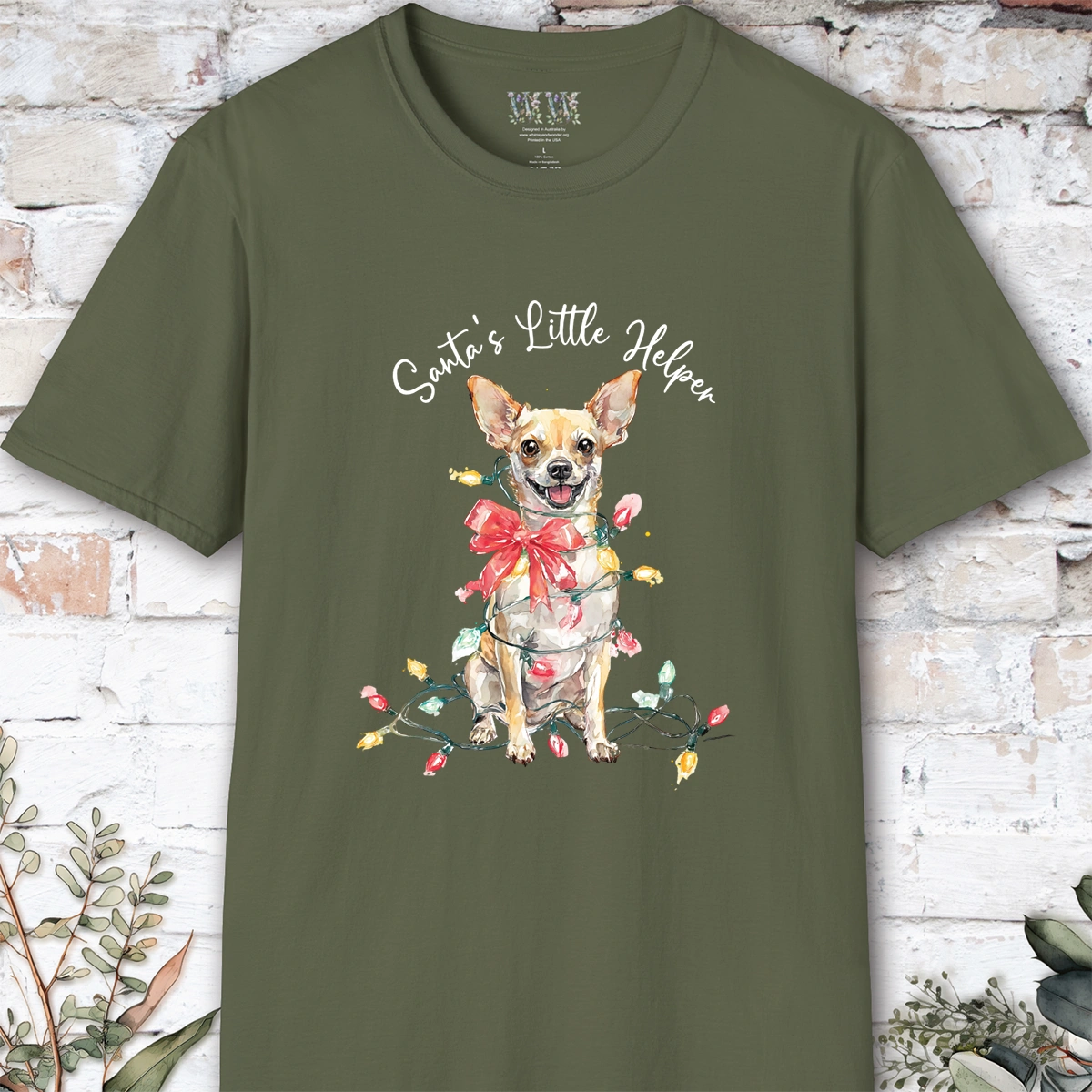 Chihuahua #1 Santa's little helper. unisex T shirt