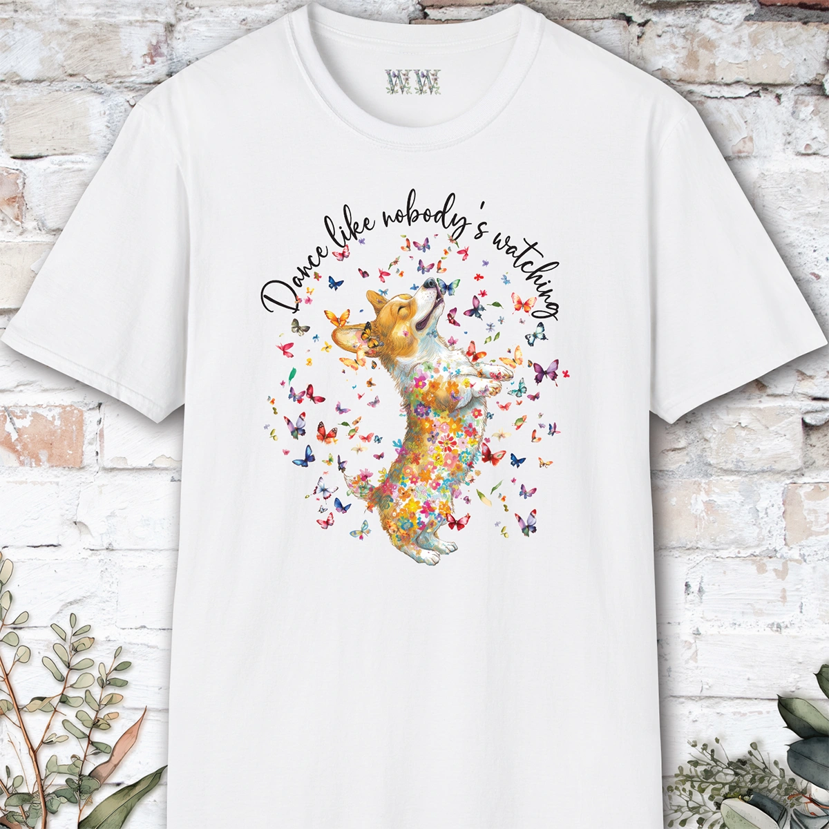 Corgi #2 "Dance like nobody's watching" unisex T shirt