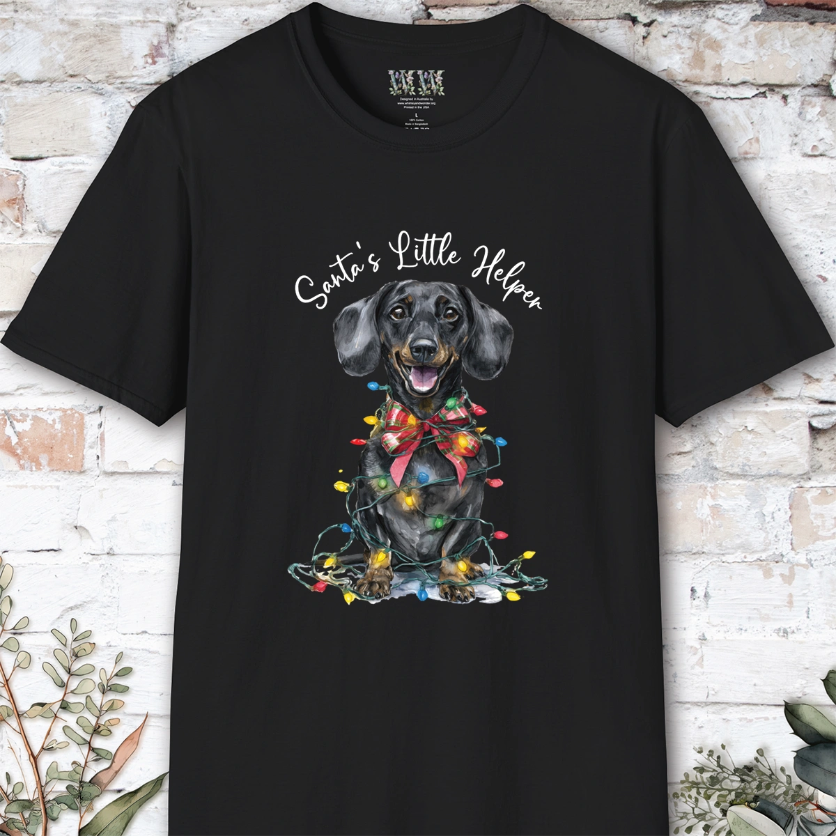 Dachshund #2 Santa's little helper. unisex T shirt