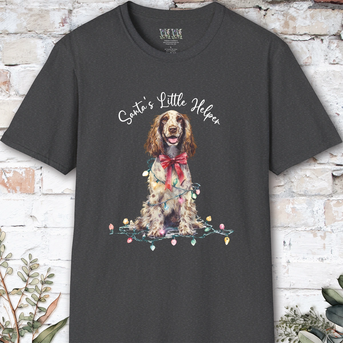 English Cocker Spaniel #3 Santa's little helper. unisex T shirt