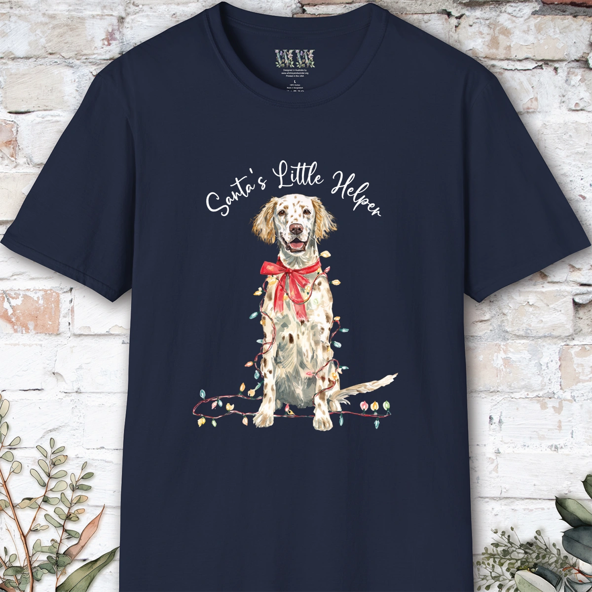 English Setter #2 Santa's little helper. unisex T shirt