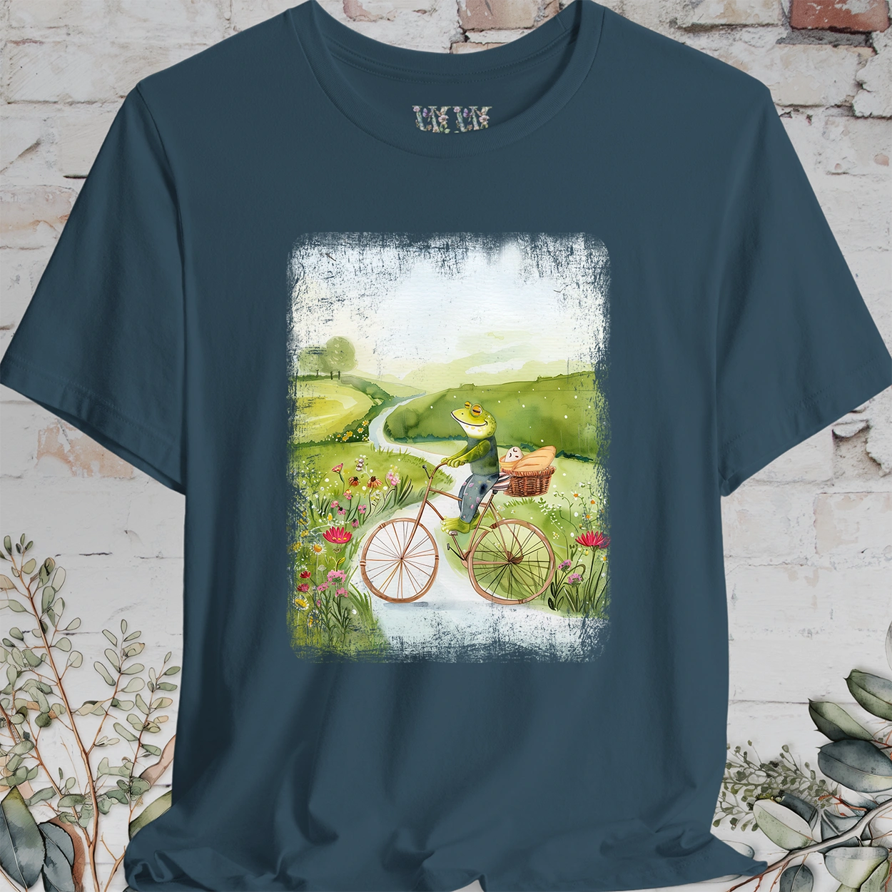 Frog on bike #1, unisex T-Shirt