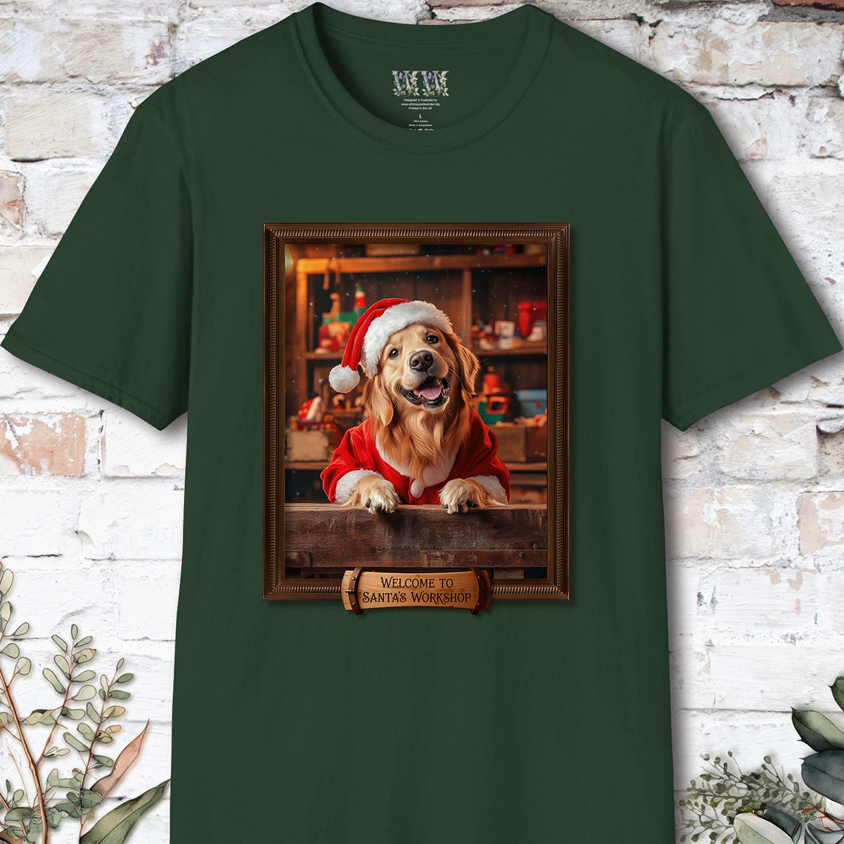 Golden Retriever Santa's Workshop Unisex T shirt