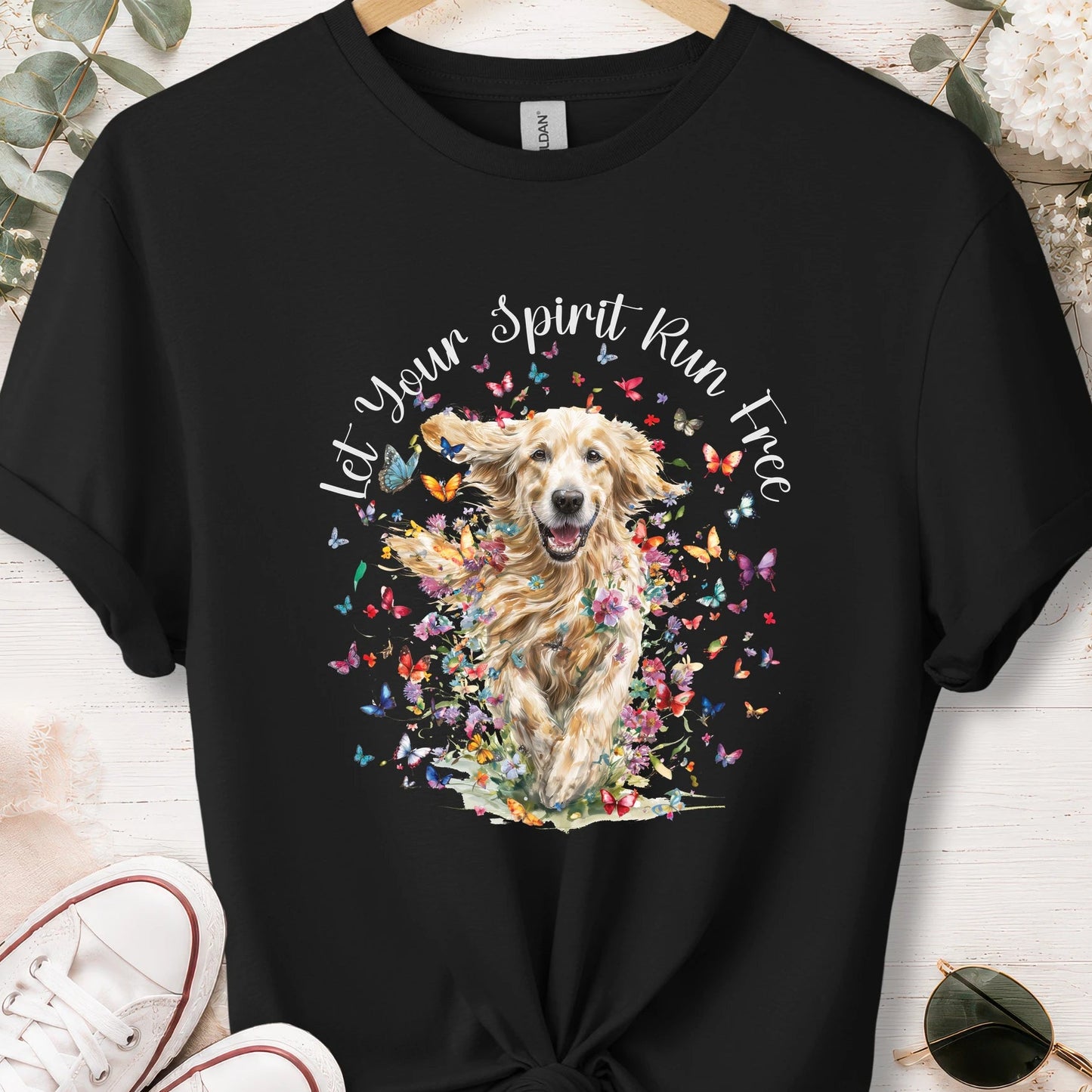 Golden Retriever #3, Let your spirit run free, unisex T shirt