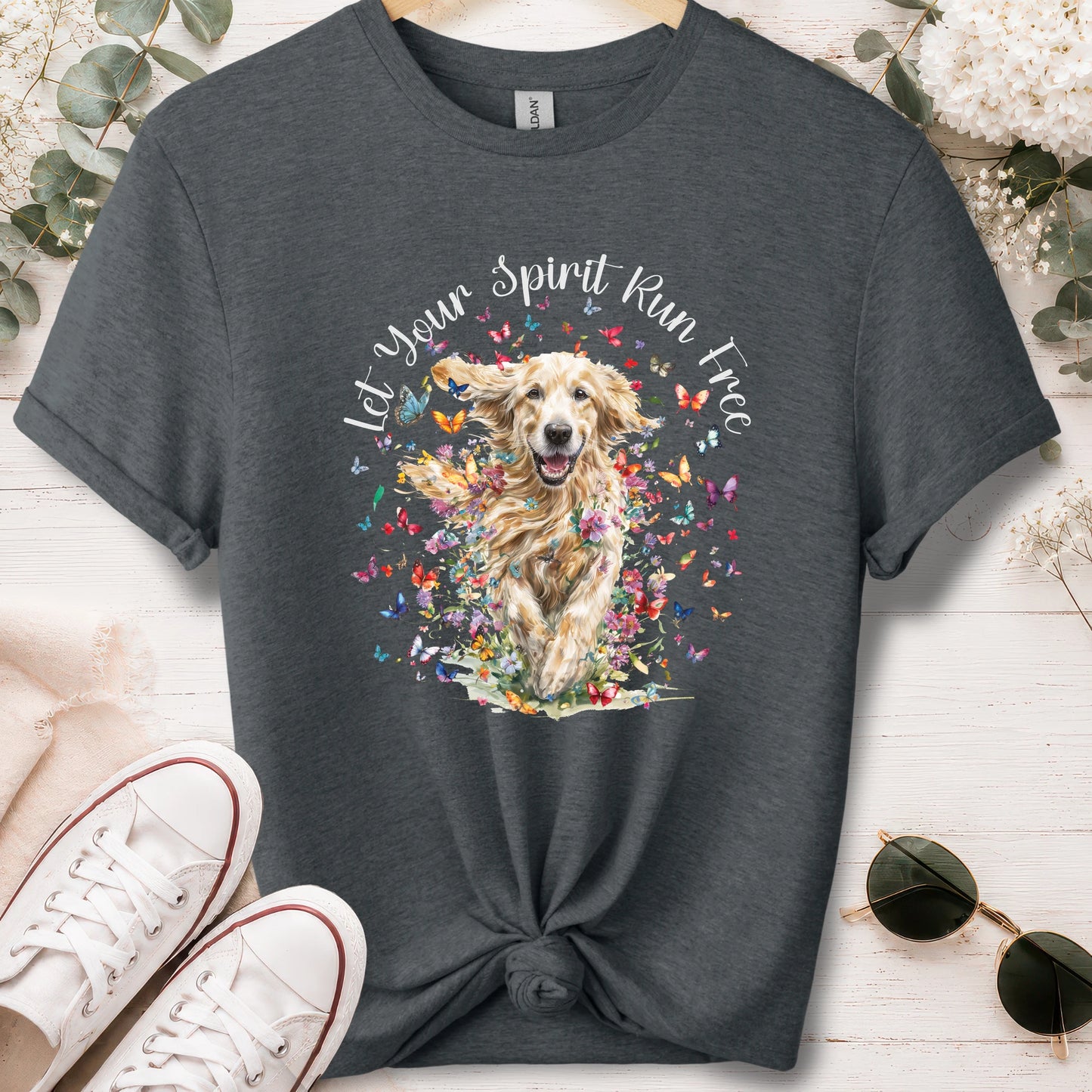Golden Retriever #3, Let your spirit run free, unisex T shirt