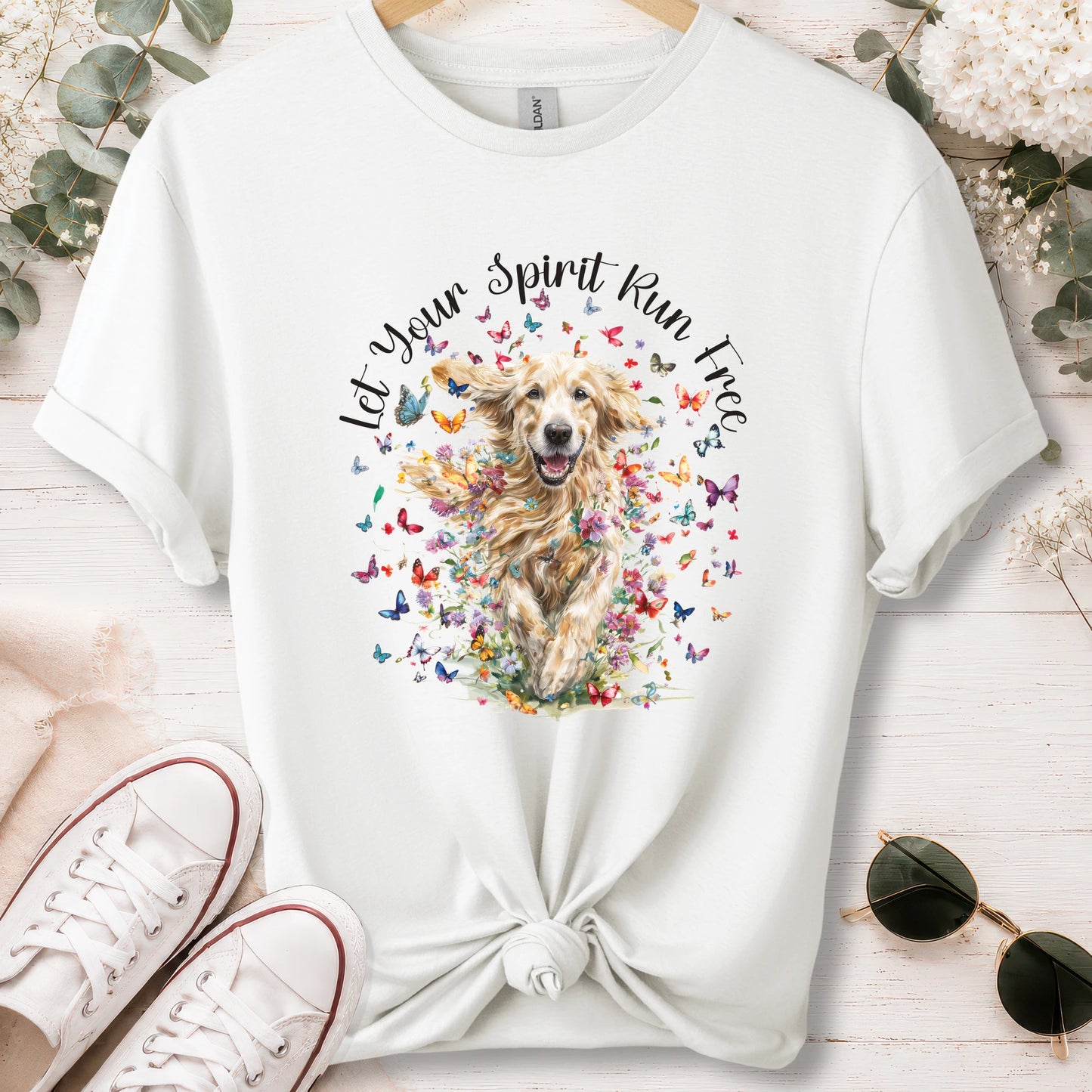 Golden Retriever #3, Let your spirit run free, unisex T shirt