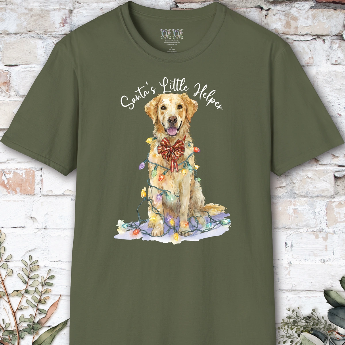 Golden Retriever Santa's little helper. unisex T shirt