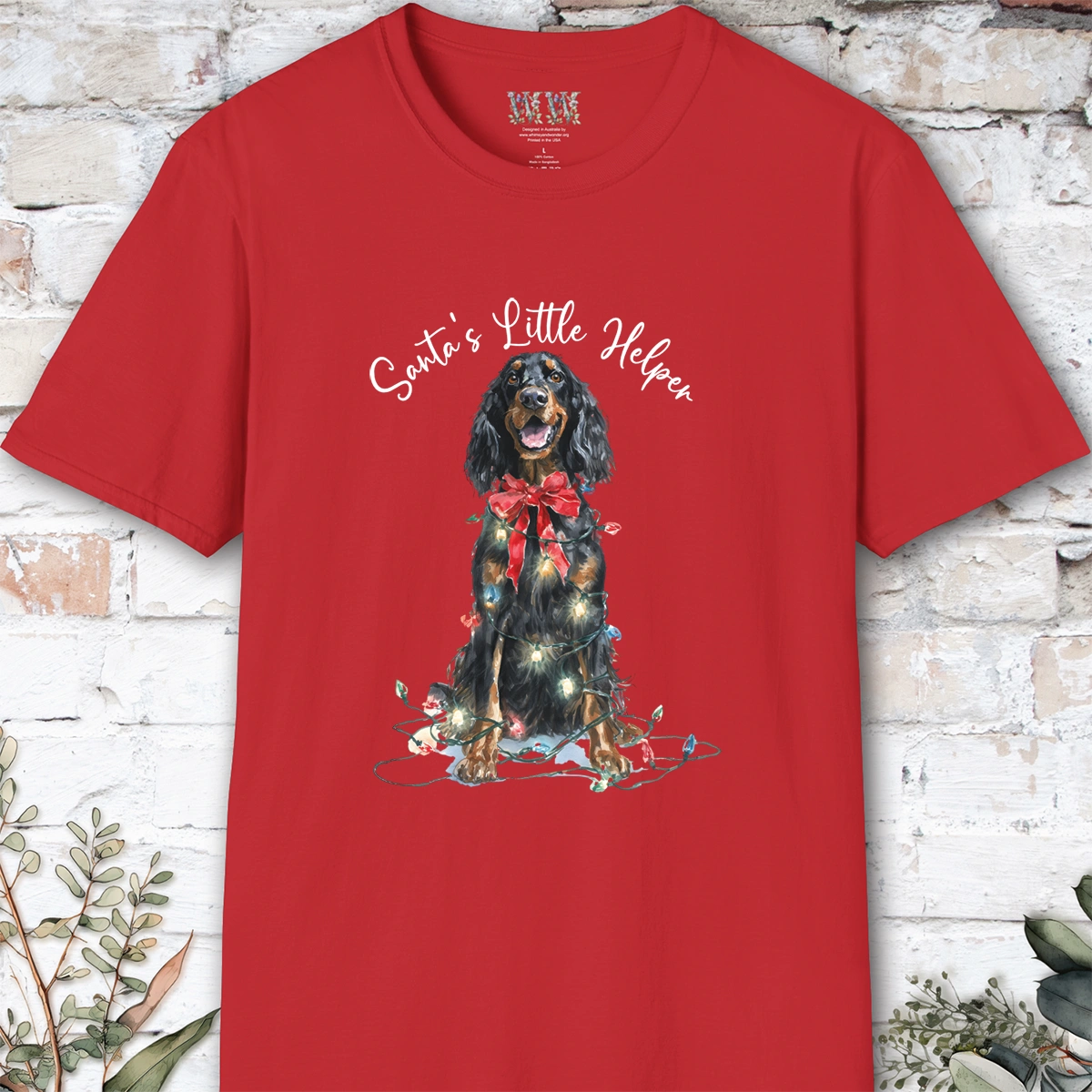 Gordon Setter Santa's little helper. unisex T shirt