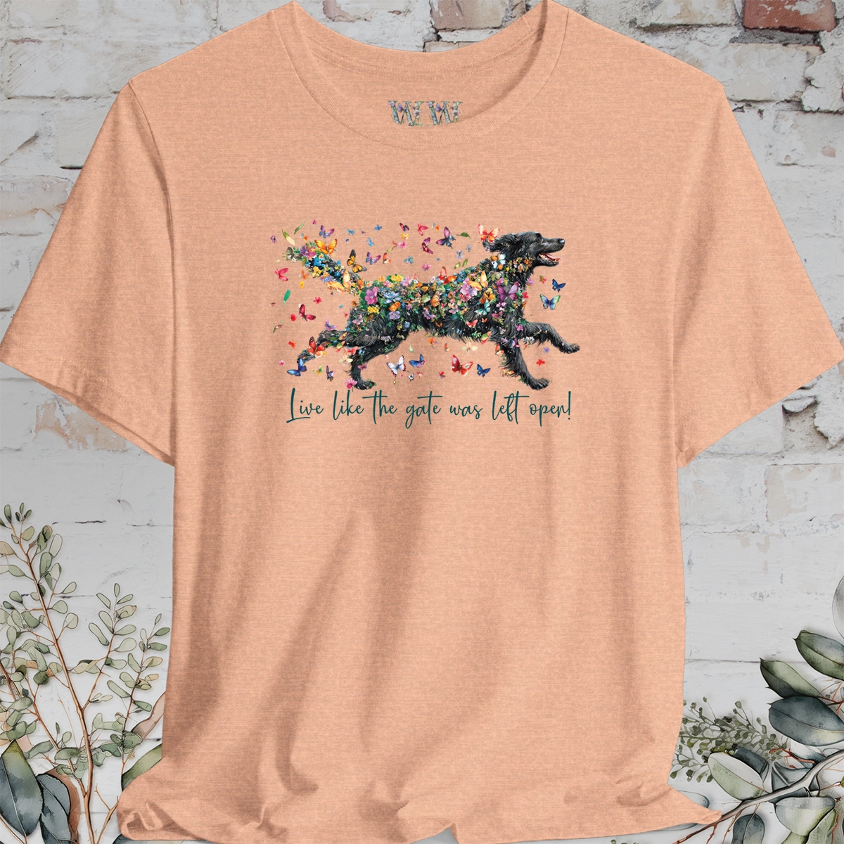 Hovawart #2 'Live like the gate was left open' T shirt