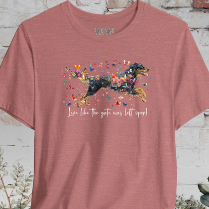 Hovawart #3 'Live like the gate was left open' T shirt