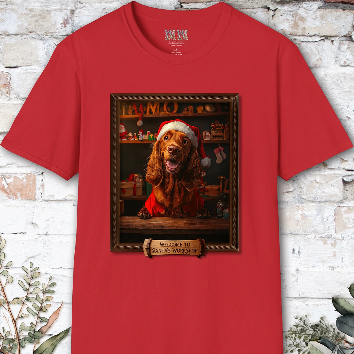 Irish Setter Santa's Workshop Unisex T shirt