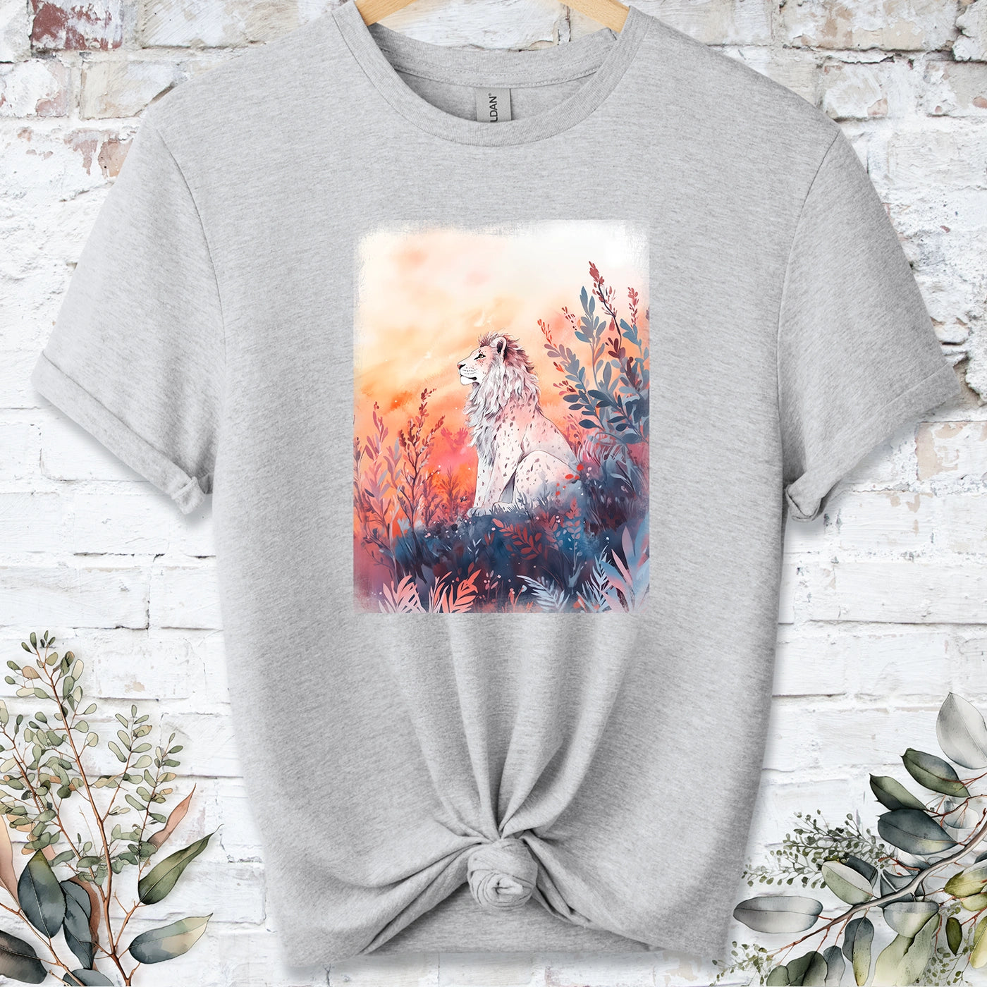 Lion at sunset #2 Unisex T shirt