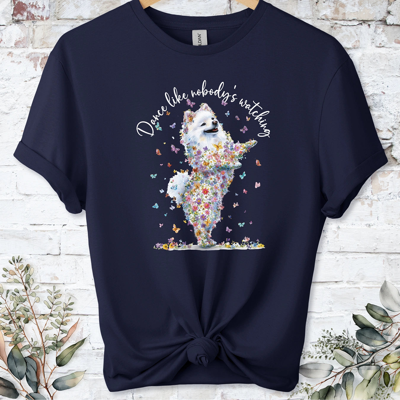 Pomeranian #4 "Dance like nobody's watching" unisex T shirt