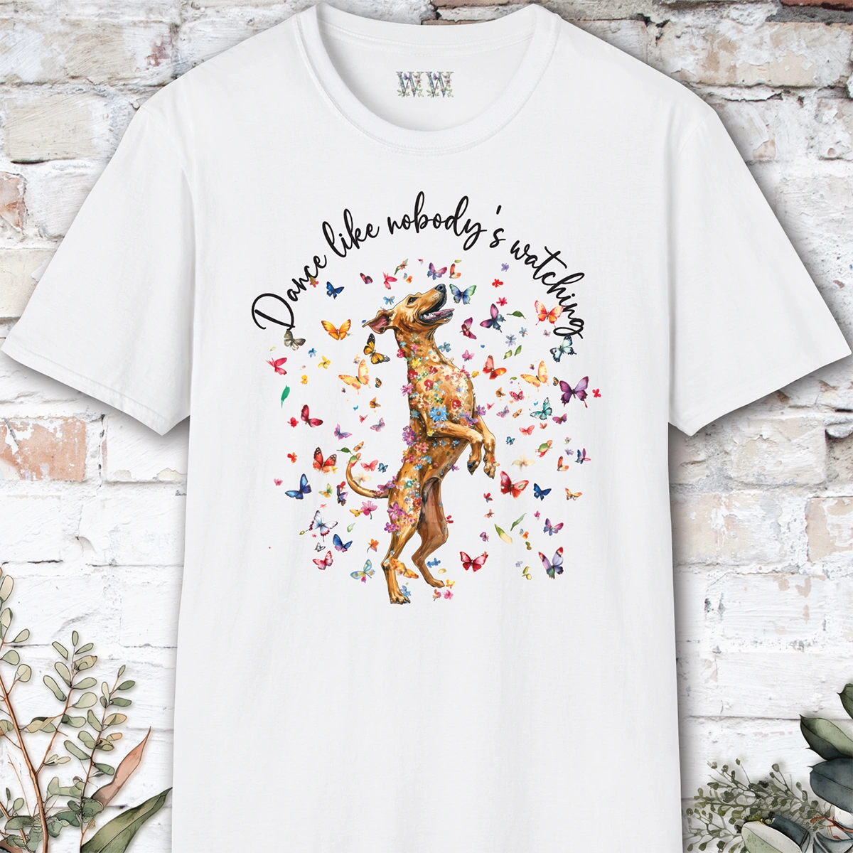 Rhodesian Ridgeback "Dance like nobody's watching" unisex T shirt