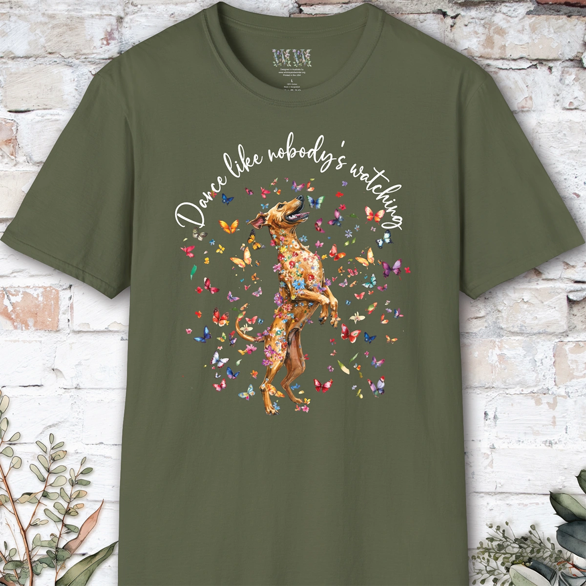 Rhodesian Ridgeback "Dance like nobody's watching" unisex T shirt