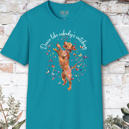 Wire Haired Vizsla "Dance like nobody's watching" unisex T shirt